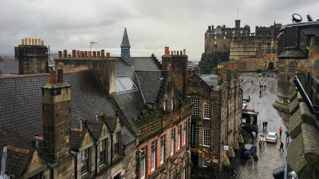 Beginning of the Royal Mile Edinburgh