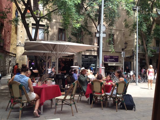 10 Free Things To Do in Barcelona | SPAIN - Europe Backpacker