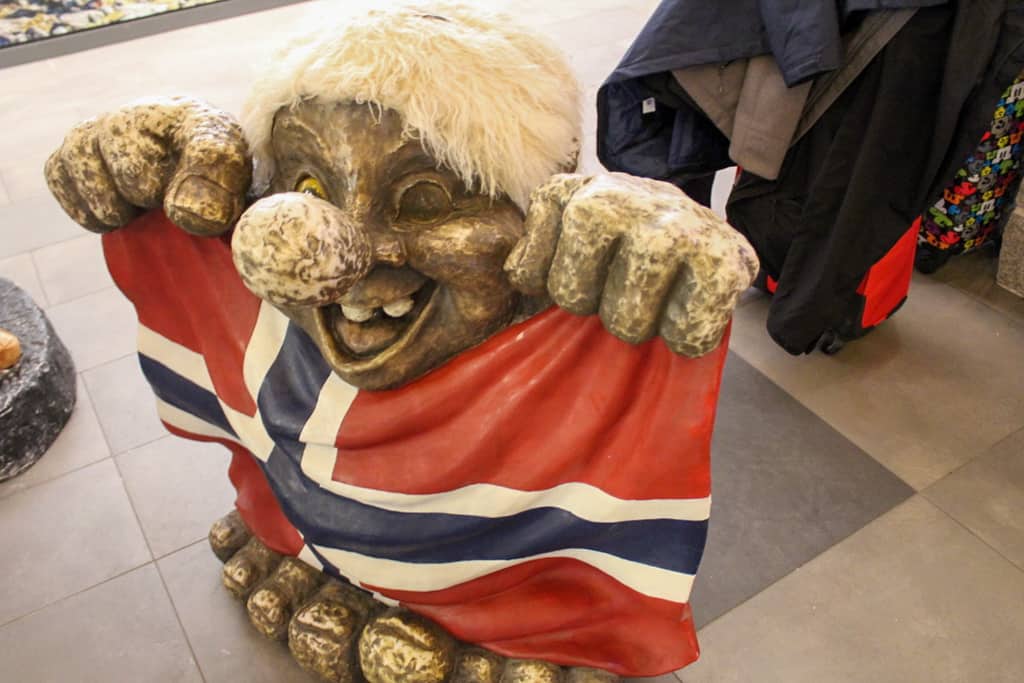 Troll statue at Flåm museum