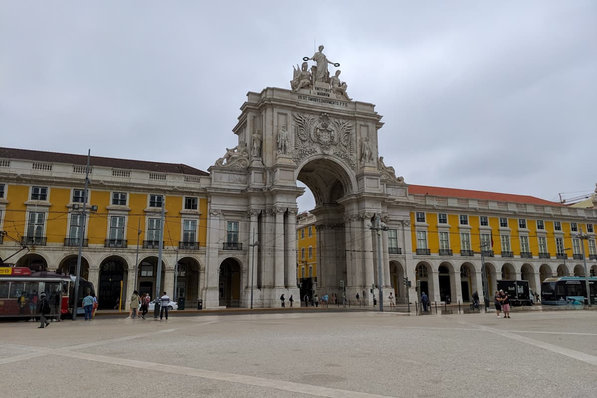 Backpacking Lisbon, Portugal – Budget Travel Guide