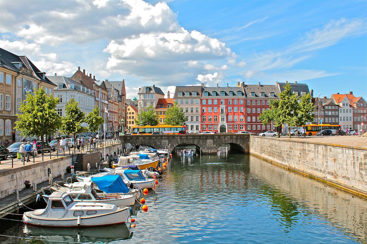 La segunda ciudad elegida fue Copenhague, Dinamarca.