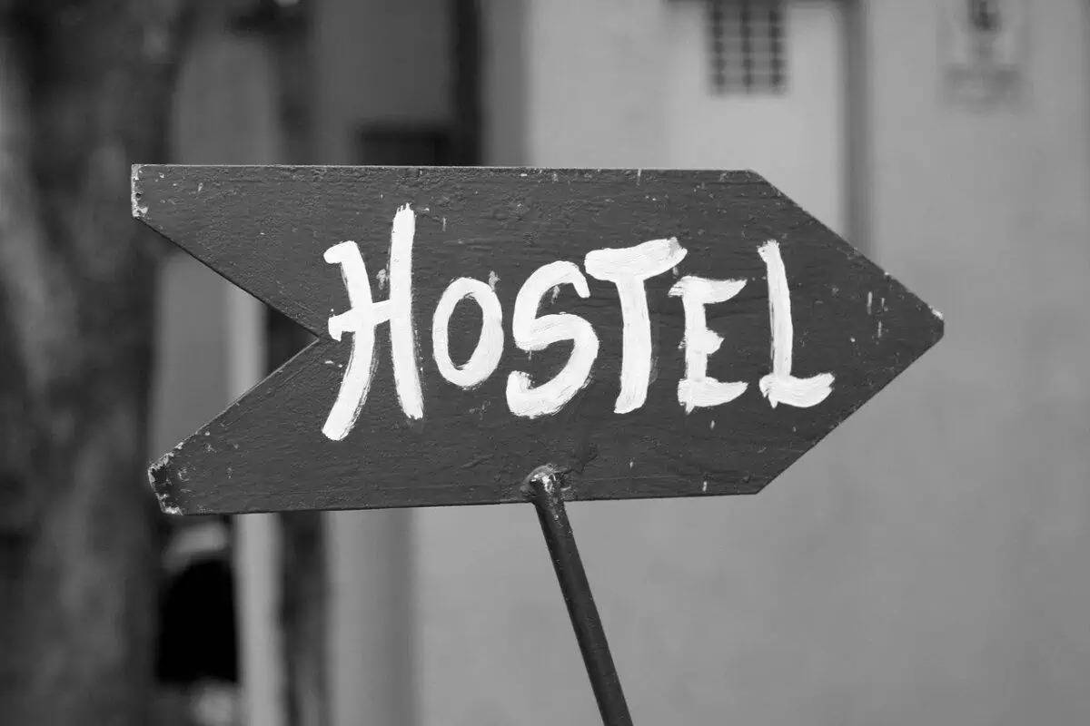 Hostel-sign