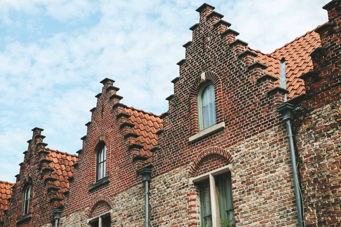 Houses in Bruges limited usage Will Tapp