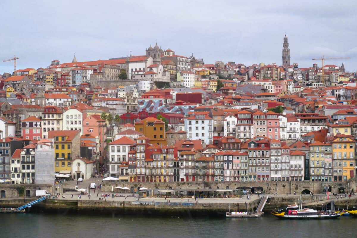 A View of Ribeira