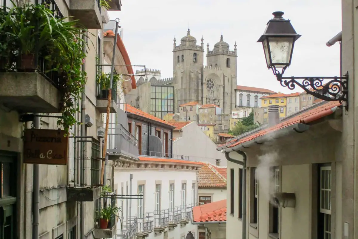 Alleyways of Porto
