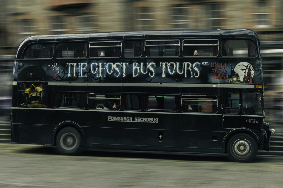 Edinburgh ghost bus